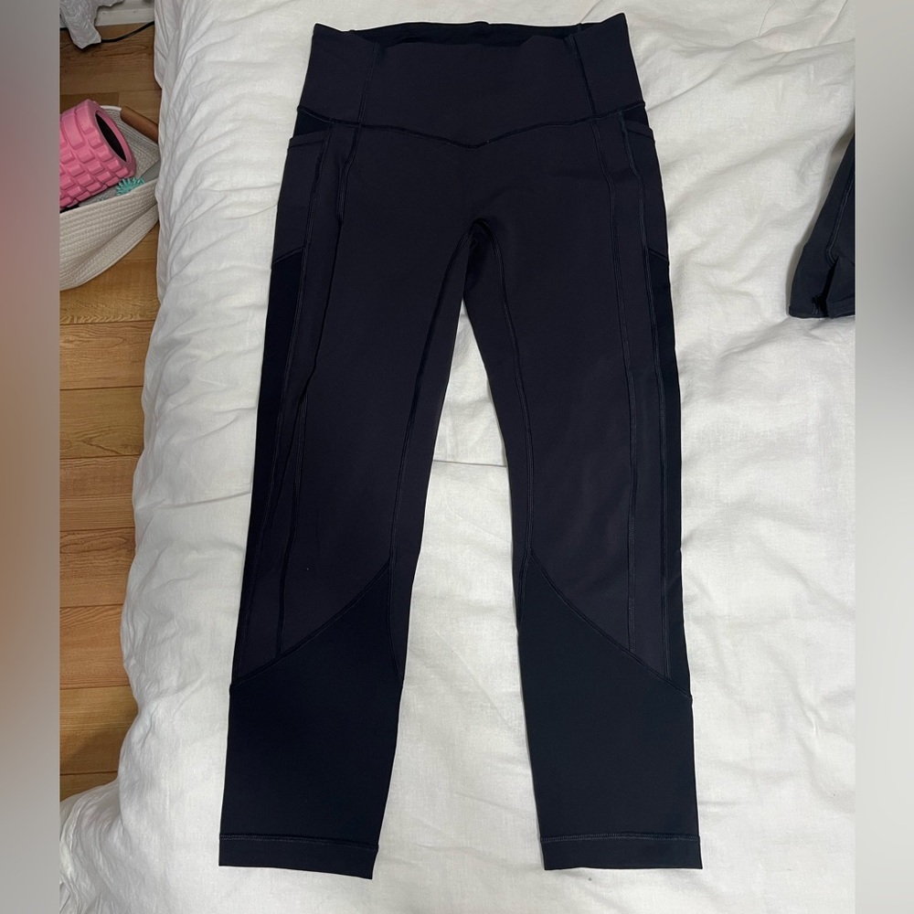 Lululemon leggings size 8